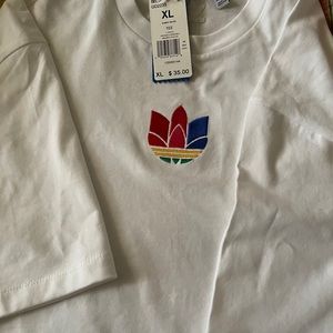 Women’s Adidas T-shirt